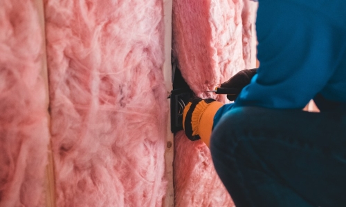 installing insulation